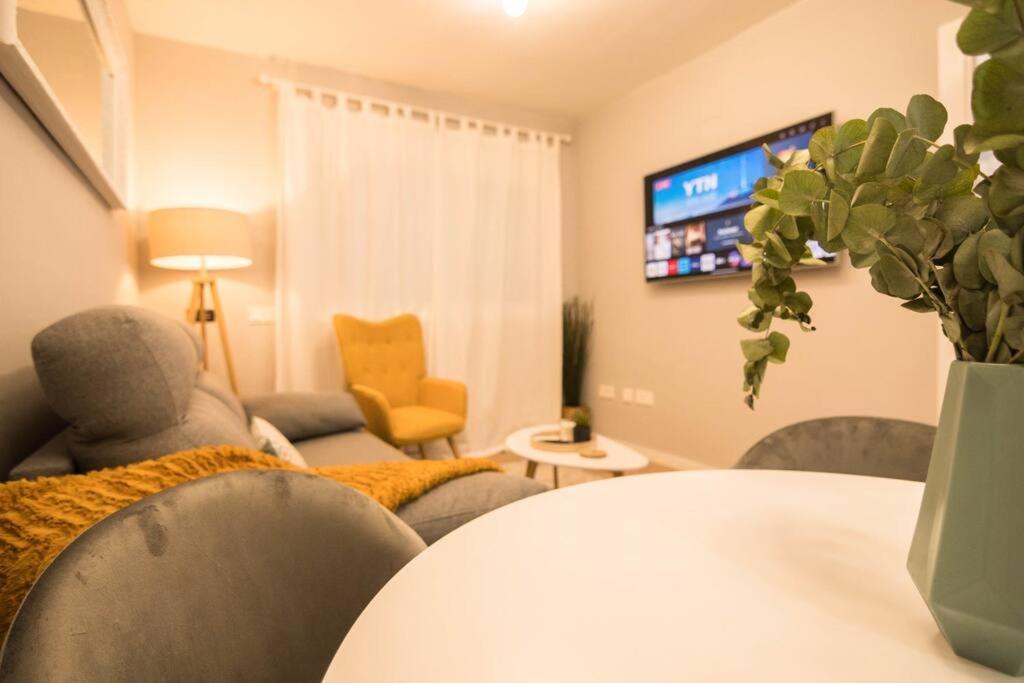 Luxury & Cosy City Center-Wifi มาลากา ภายนอก รูปภาพ