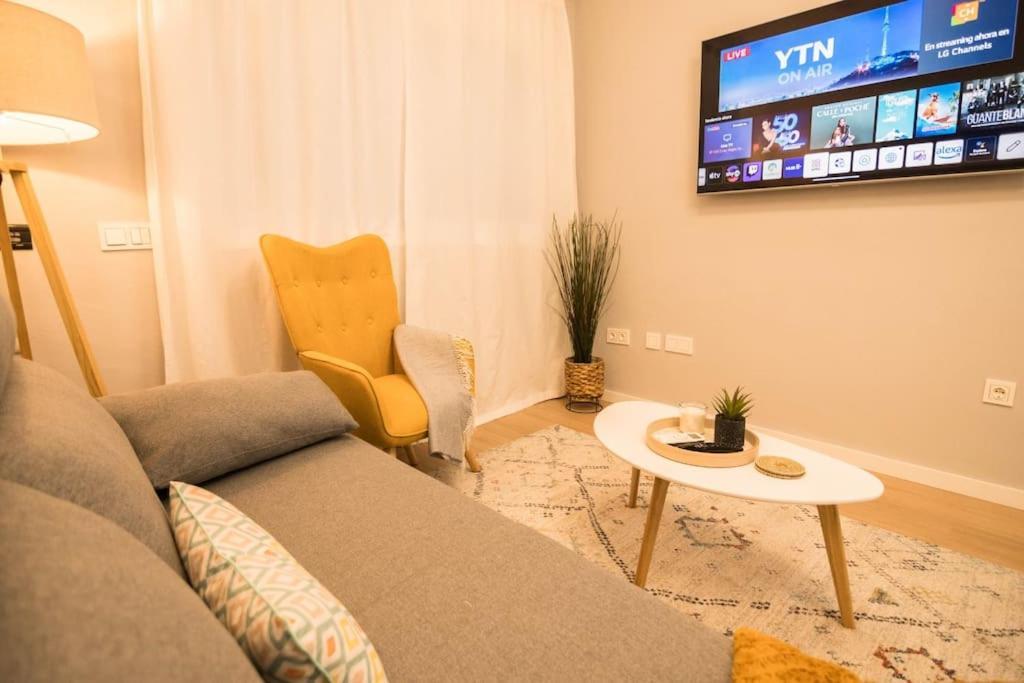 Luxury & Cosy City Center-Wifi มาลากา ภายนอก รูปภาพ